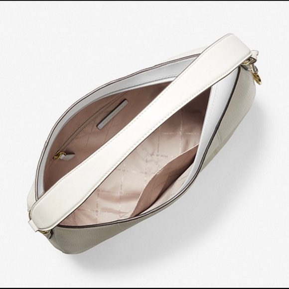 Michael Kors Brooke Large Hobo Shoulder Bag Ivory Leather - Picture 3 of 7